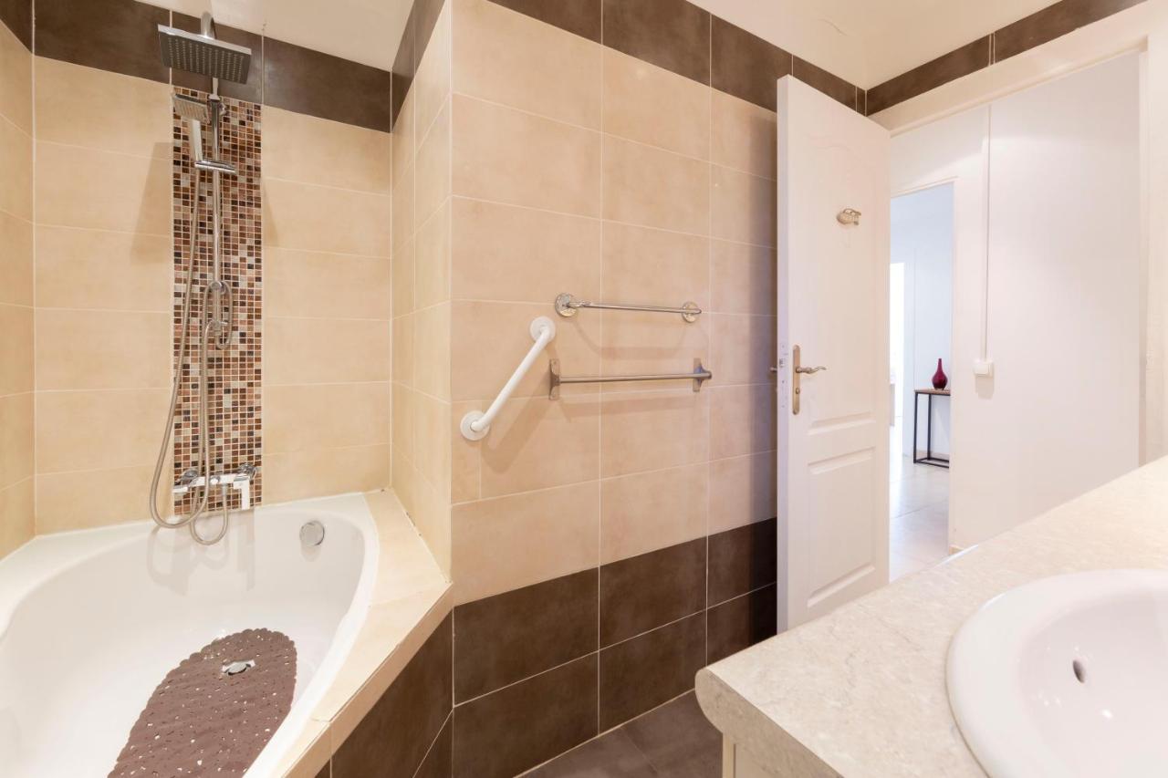 Apartament Robert Soleau Bright Design Flat Center Of Antibes Zewnętrze zdjęcie
